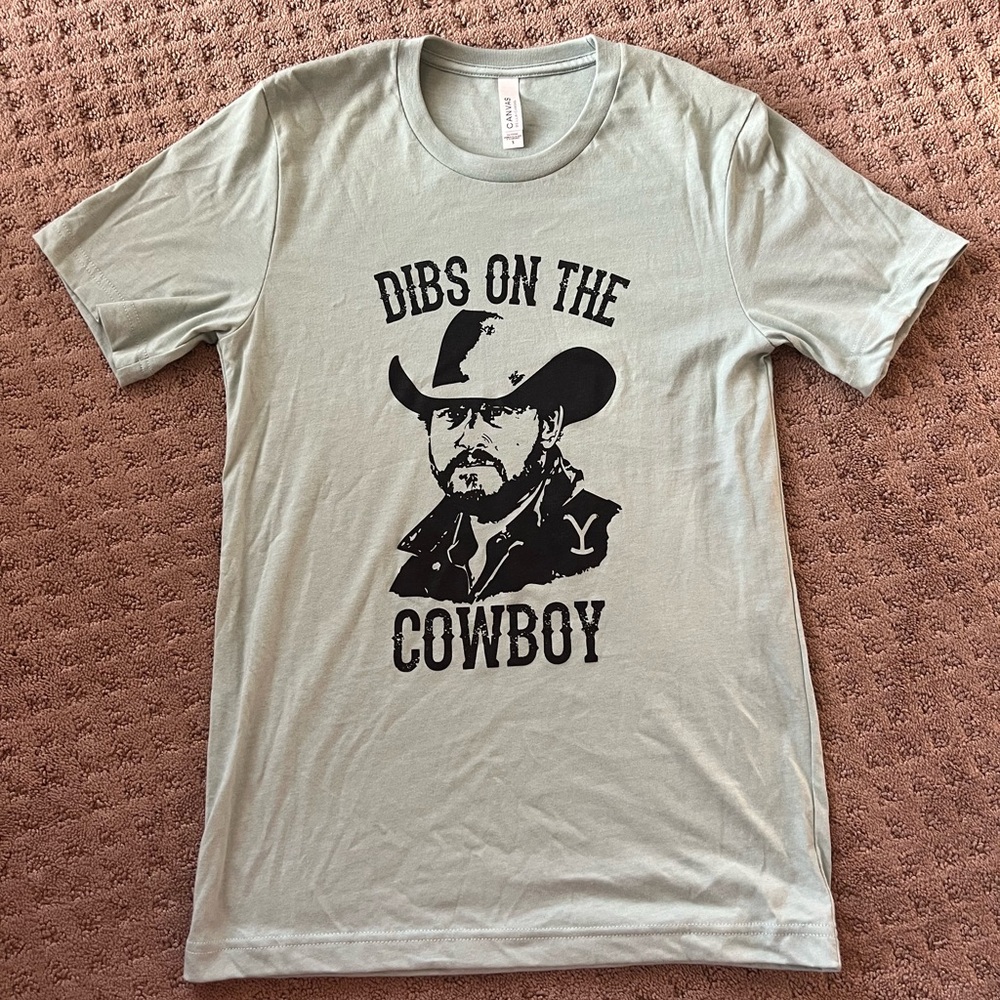 Women’s Mint Green Graphic T-Shirt with Rip Wheeler from Yellowstone, size Small